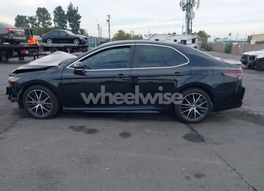 Photo 14 of 2023 Toyota Camry SE (VIN 4T1T11AK8PU762751)