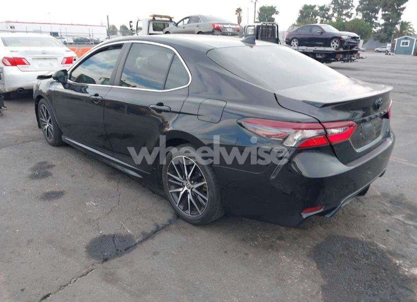 Photo 3 of 2023 Toyota Camry SE (VIN 4T1T11AK8PU762751)