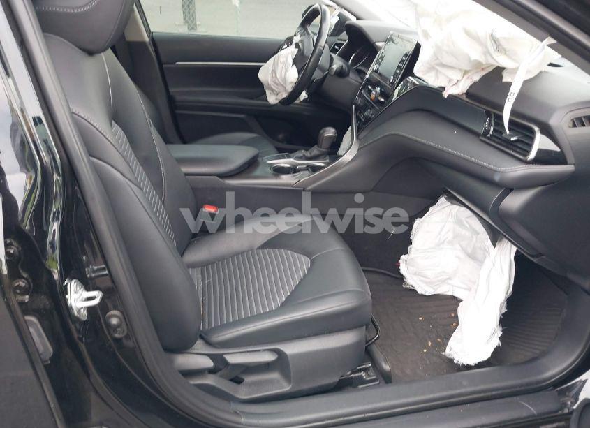 Photo 5 of 2023 Toyota Camry SE (VIN 4T1T11AK8PU762751)