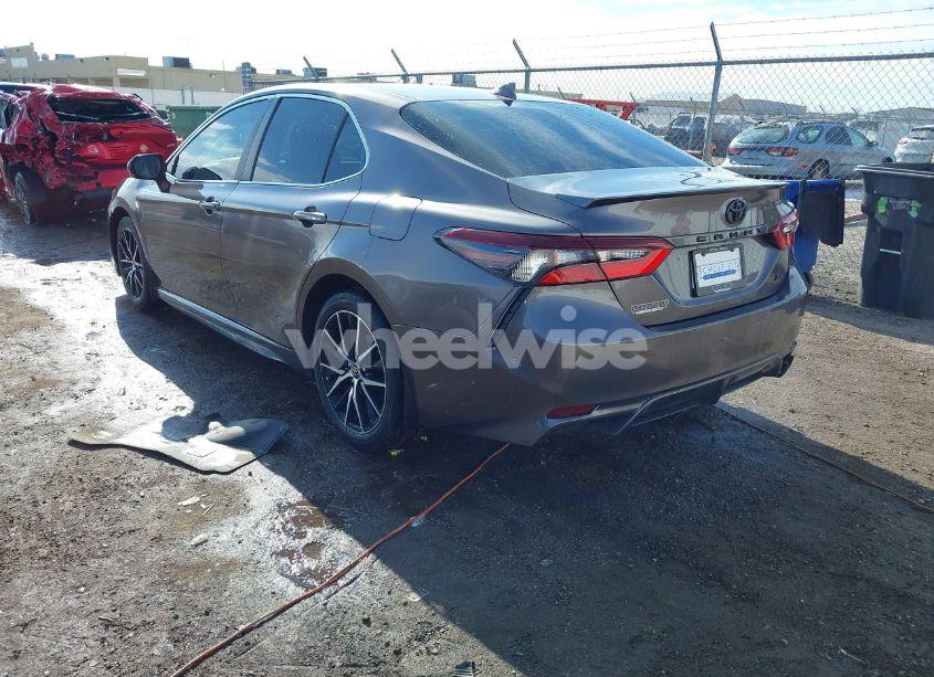 Photo 3 of 2023 Toyota Camry SE (VIN 4T1T11AK8PU785219)