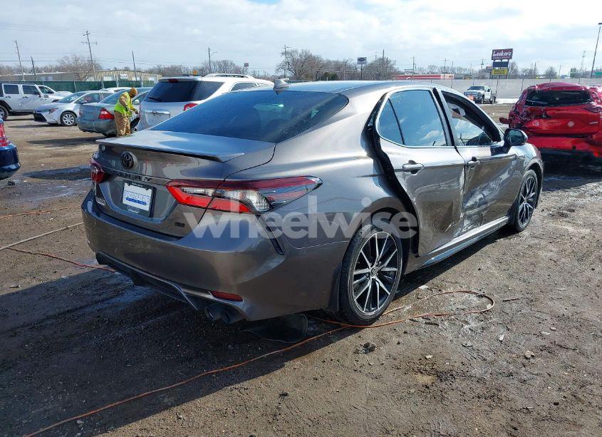 Photo 4 of 2023 Toyota Camry SE (VIN 4T1T11AK8PU785219)