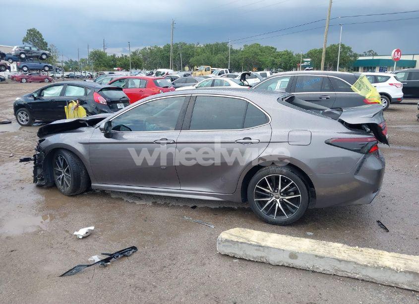 Photo 14 of 2023 Toyota Camry SE (VIN 4T1T11AK8PU802097)