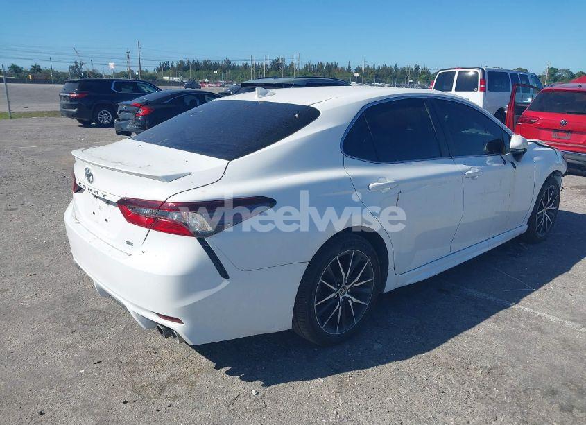 Photo 4 of 2024 Toyota Camry SE (VIN 4T1T11AK8RU850542)