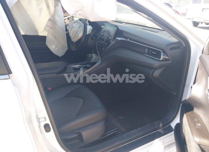 Photo 5 of 2024 Toyota Camry SE (VIN 4T1T11AK8RU850542)