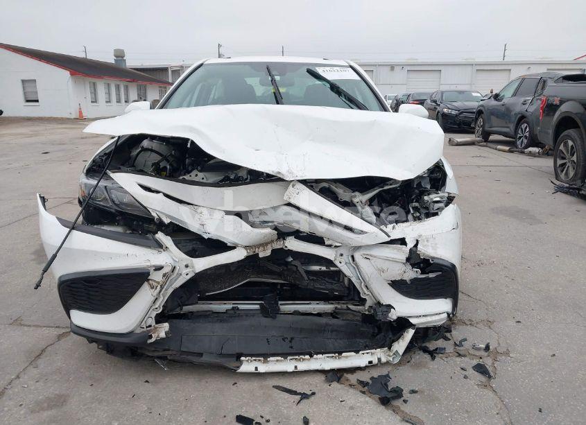 Photo 11 of 2021 Toyota Camry SE (VIN 4T1T11AK9MU524953)