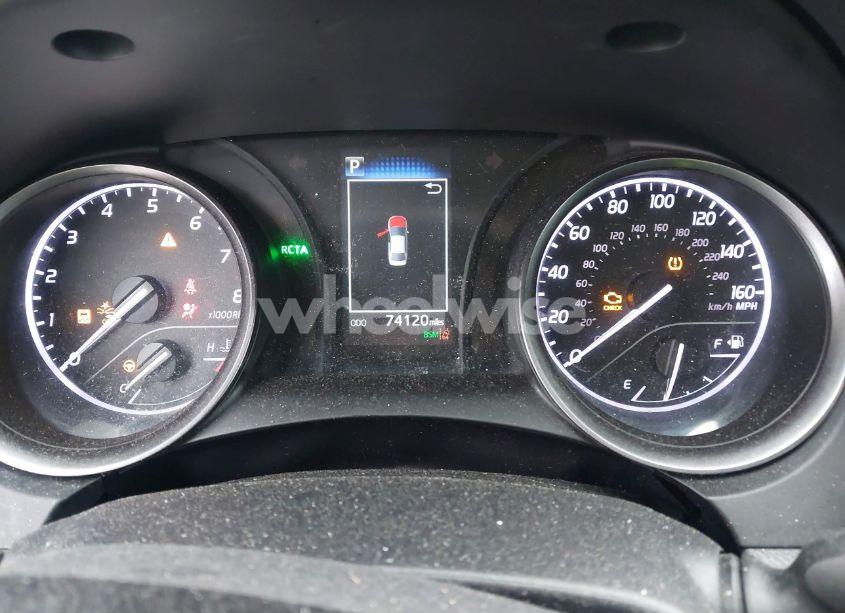 Photo 7 of 2021 Toyota Camry SE (VIN 4T1T11AK9MU524953)