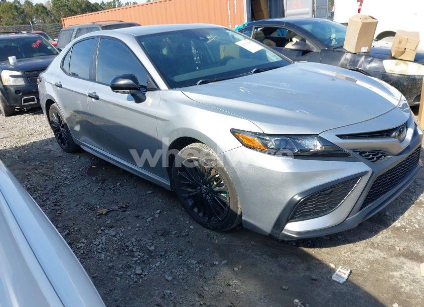 2022 Toyota Camry SE NIGHTSHADE/SE NIGHTSHADE EDITION (VIN 4T1T11AK9NU009601) main photo