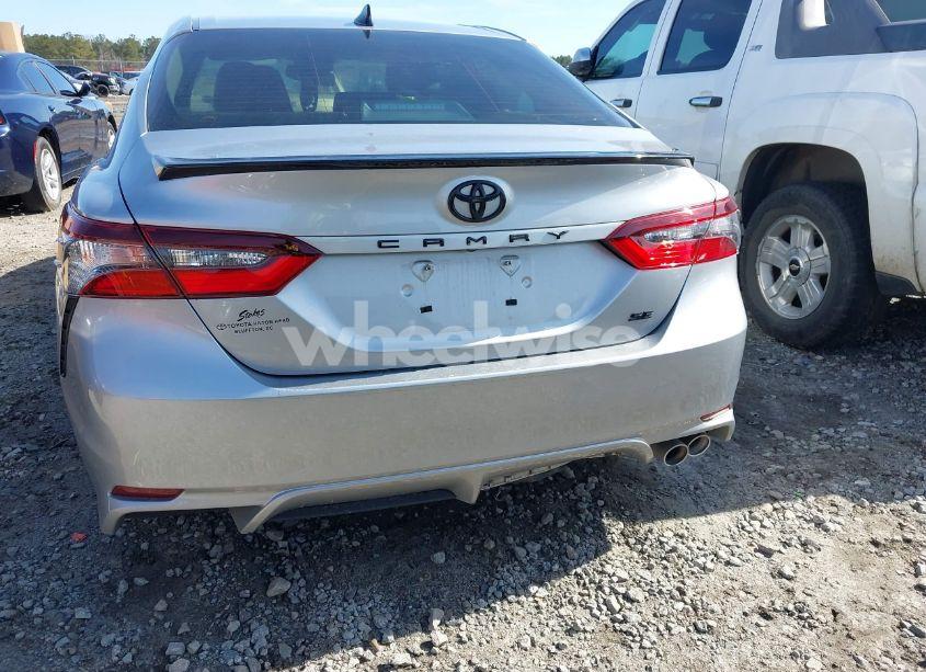 Photo 15 of 2022 Toyota Camry SE NIGHTSHADE/SE NIGHTSHADE EDITION (VIN 4T1T11AK9NU009601)