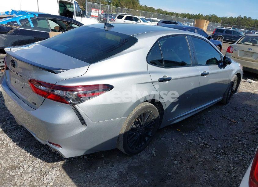 Photo 4 of 2022 Toyota Camry SE NIGHTSHADE/SE NIGHTSHADE EDITION (VIN 4T1T11AK9NU009601)