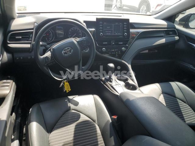 2022 TOYOTA CAMRY SE (VIN 4T1T11AK9NU062959) main photo