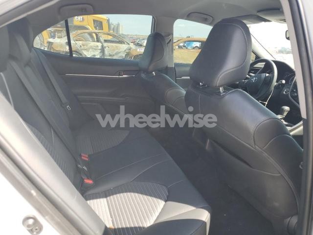 Photo 5 of 2022 TOYOTA CAMRY SE (VIN 4T1T11AK9NU062959)