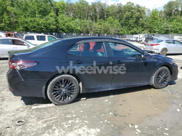 Photo 2 of 2022 TOYOTA CAMRY SE (VIN 4T1T11AK9NU071287)