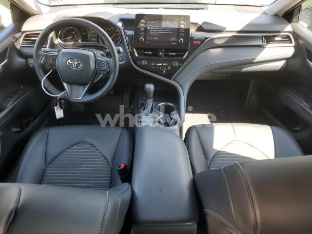 Photo 5 of 2022 TOYOTA CAMRY SE (VIN 4T1T11AK9NU071287)