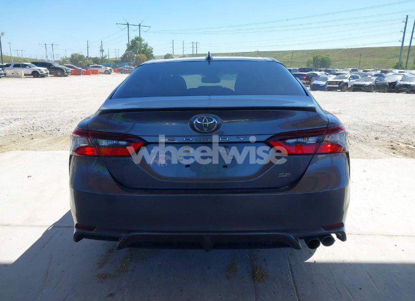 Photo 17 of 2022 Toyota Camry SE (VIN 4T1T11AK9NU617960)