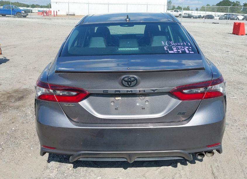 Photo 17 of 2022 Toyota Camry SE (VIN 4T1T11AK9NU619577)