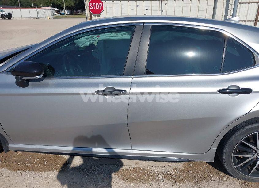 Photo 15 of 2023 Toyota Camry SE (VIN 4T1T11AK9PU800486)