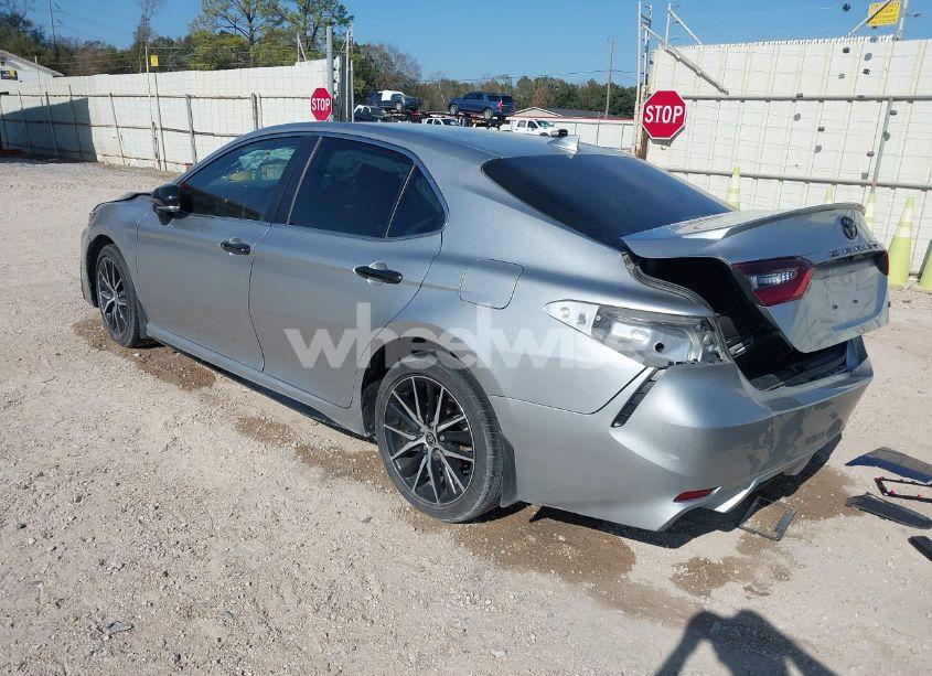 Photo 3 of 2023 Toyota Camry SE (VIN 4T1T11AK9PU800486)