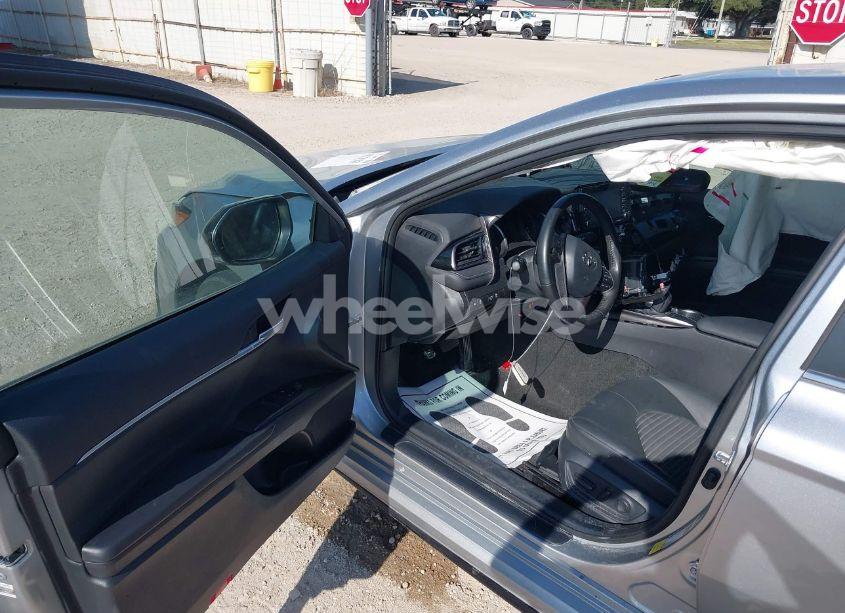 Photo 5 of 2023 Toyota Camry SE (VIN 4T1T11AK9PU800486)