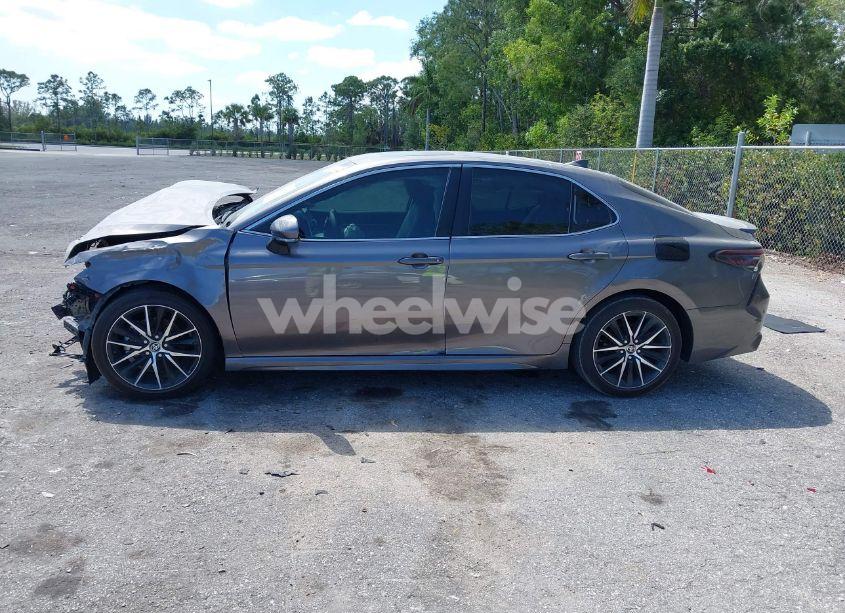 Photo 14 of 2024 Toyota Camry SE (VIN 4T1T11AK9RU254436)