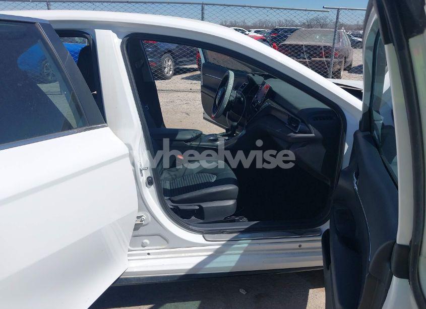 Photo 5 of 2024 Toyota Camry SE (VIN 4T1T11AK9RU861419)