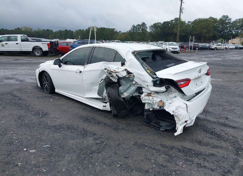 Photo 3 of 2024 Toyota Camry SE (VIN 4T1T11AK9RU868709)