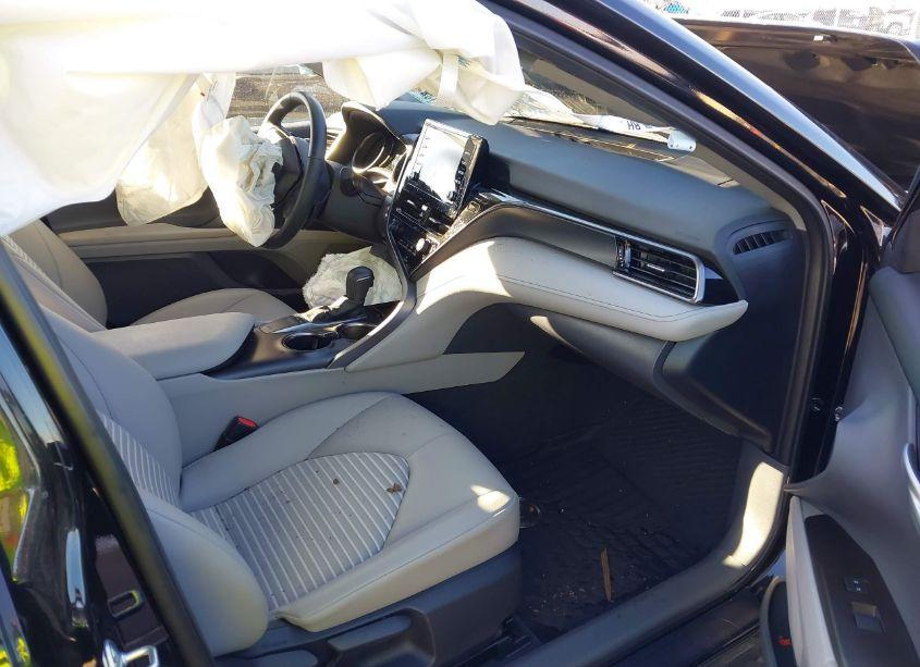 Photo 5 of 2024 Toyota Camry SE (VIN 4T1T11AK9RU891066)