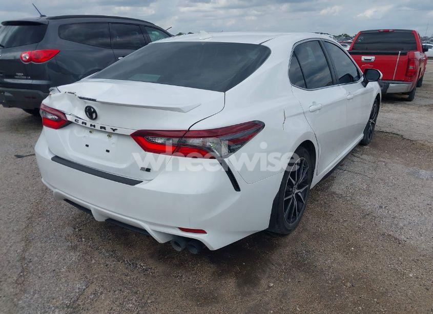 Photo 4 of 2024 Toyota Camry SE (VIN 4T1T11AK9RU897563)