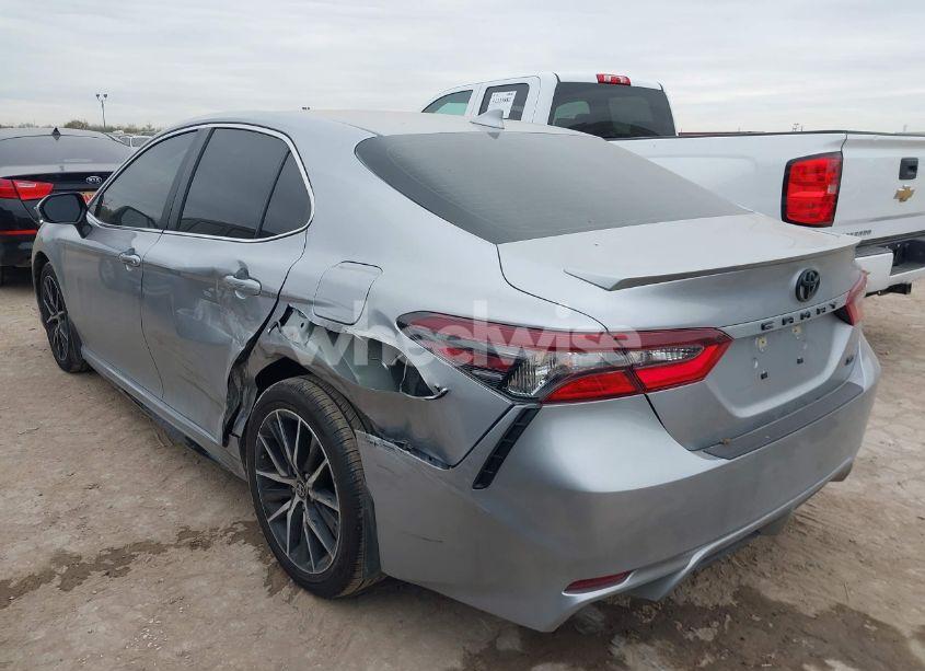 Photo 3 of 2024 Toyota Camry SE (VIN 4T1T11AK9RU906729)