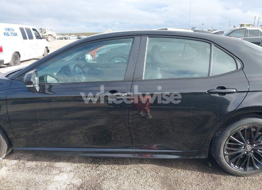 Photo 14 of 2021 Toyota Camry SE NIGHTSHADE EDITION (VIN 4T1T11AKXMU494152)