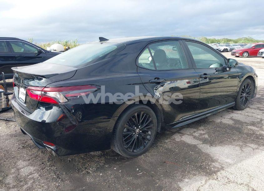 Photo 4 of 2021 Toyota Camry SE NIGHTSHADE EDITION (VIN 4T1T11AKXMU494152)