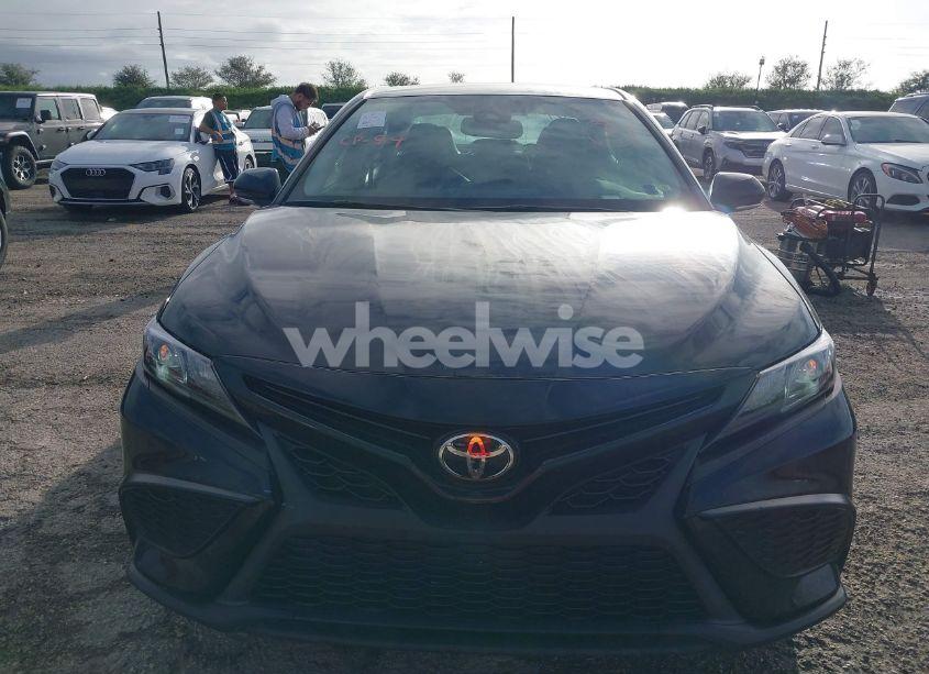 Photo 6 of 2021 Toyota Camry SE NIGHTSHADE EDITION (VIN 4T1T11AKXMU494152)