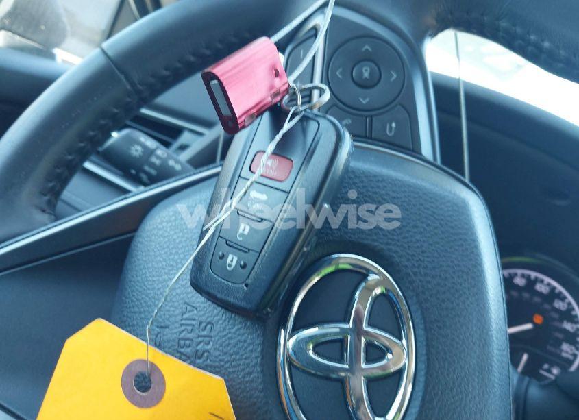 Photo 11 of 2022 Toyota Camry SE (VIN 4T1T11AKXNU031428)