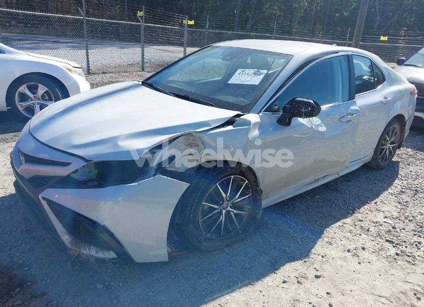 Photo 6 of 2022 Toyota Camry SE (VIN 4T1T11AKXNU031428)
