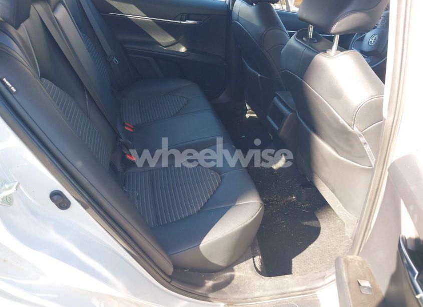 Photo 8 of 2022 Toyota Camry SE (VIN 4T1T11AKXNU031428)