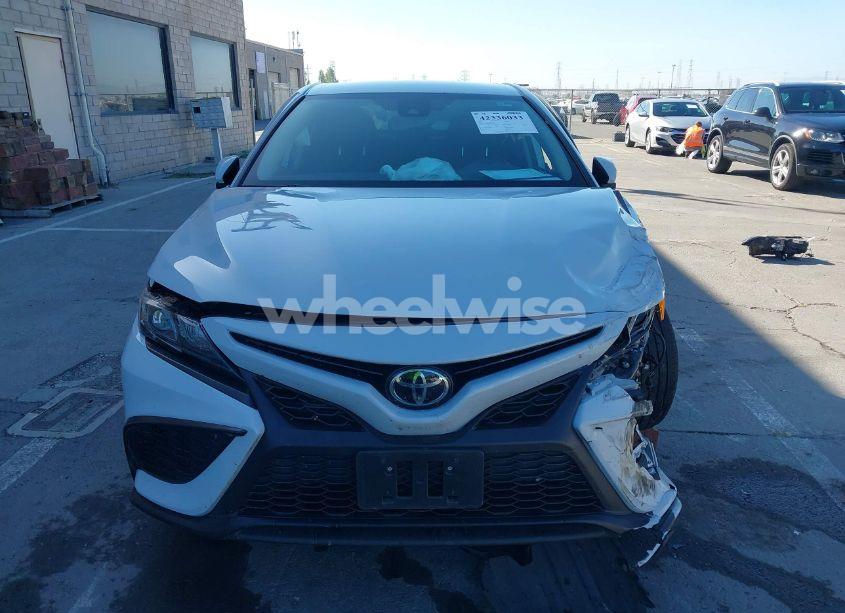 Photo 12 of 2023 Toyota Camry SE/SE NIGHTSHADE EDITION (VIN 4T1T11AKXPU188282)