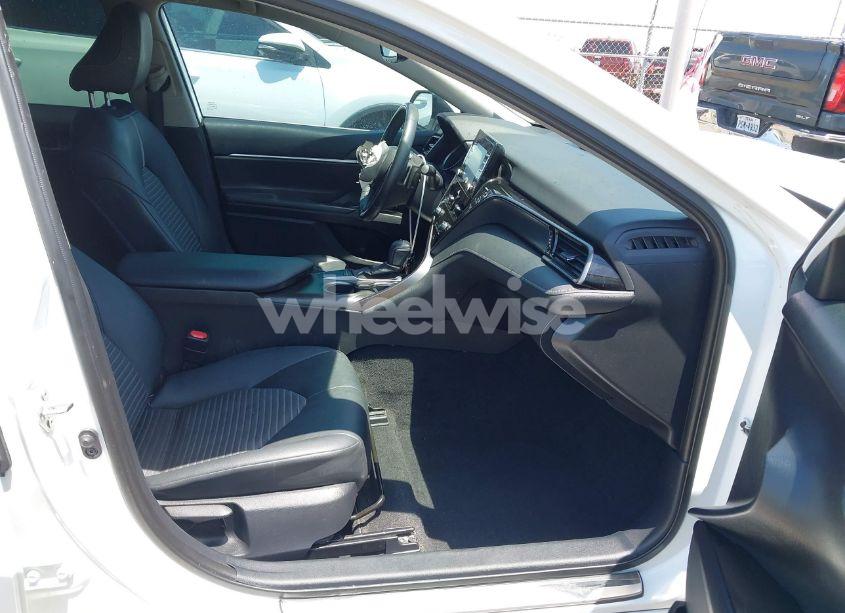 Photo 5 of 2023 Toyota Camry SE (VIN 4T1T11AKXPU783245)