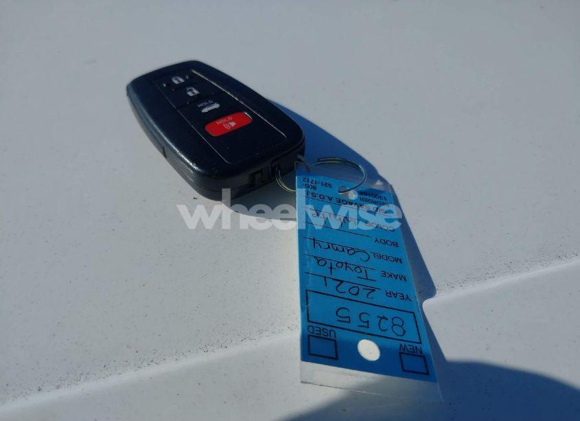 Photo 11 of 2021 Toyota Camry SE AWD (VIN 4T1T11BK0MU043939)