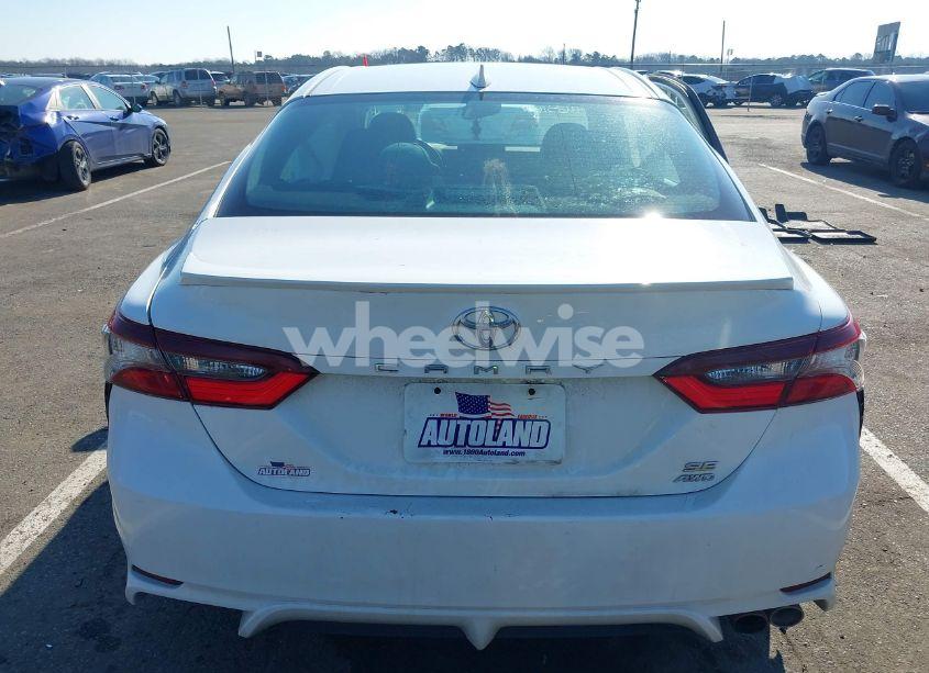 Photo 16 of 2021 Toyota Camry SE AWD (VIN 4T1T11BK0MU043939)