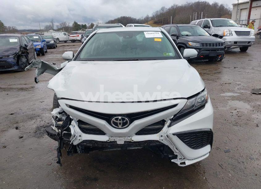 Photo 12 of 2022 Toyota Camry SE AWD (VIN 4T1T11BK1NU052635)