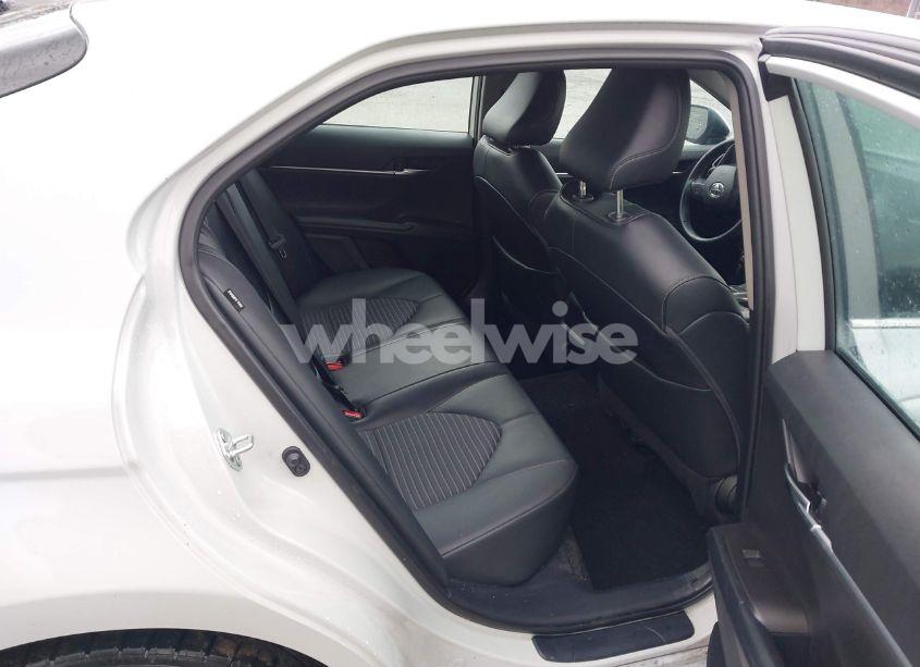 Photo 8 of 2022 Toyota Camry SE AWD (VIN 4T1T11BK1NU052635)