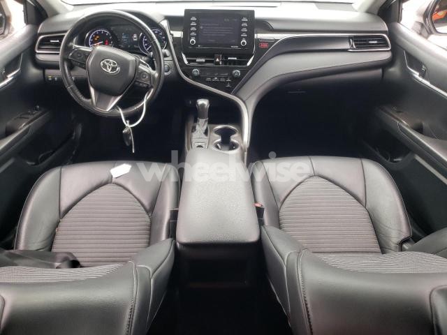 Photo 4 of 2021 TOYOTA CAMRY SE (VIN 4T1T11BK2MU025670)