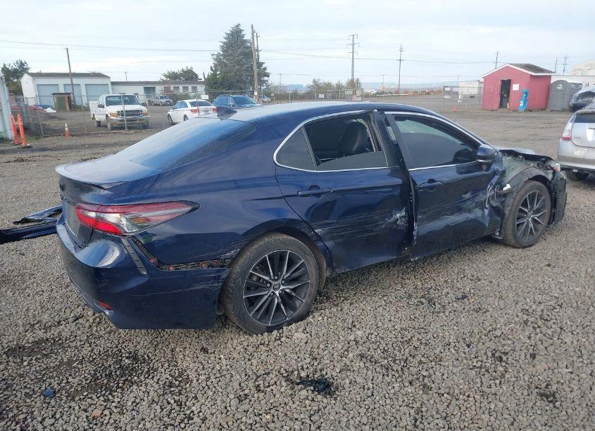 Photo 4 of 2021 Toyota Camry SE AWD (VIN 4T1T11BK2MU036510)