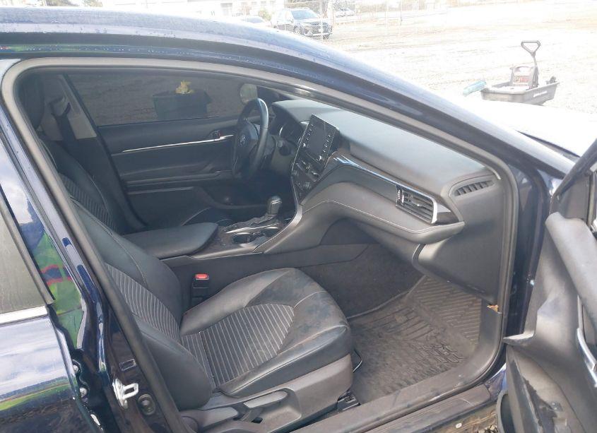 Photo 5 of 2021 Toyota Camry SE AWD (VIN 4T1T11BK2MU036510)