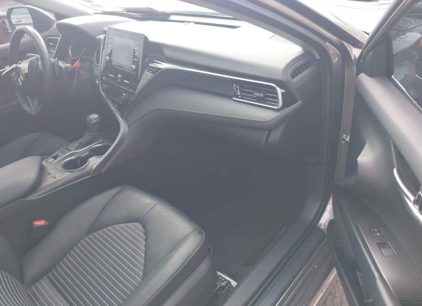 Photo 5 of 2024 Toyota Camry SE (VIN 4T1T11BK2RU115408)