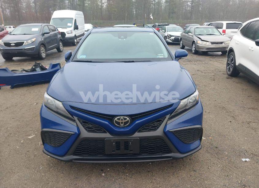 Photo 13 of 2024 Toyota Camry SE (VIN 4T1T11BK2RU118695)