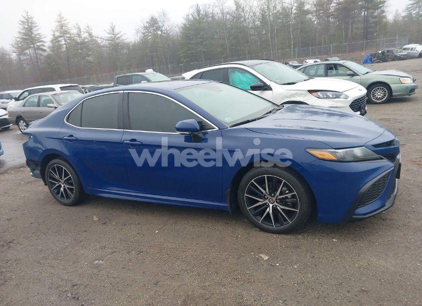 Photo 14 of 2024 Toyota Camry SE (VIN 4T1T11BK2RU118695)