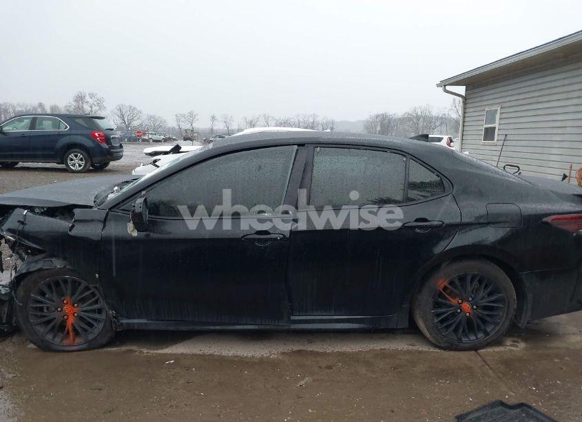 Photo 15 of 2022 Toyota Camry SE NIGHTSHADE SPECIAL AWD (VIN 4T1T11BK4NU050992)