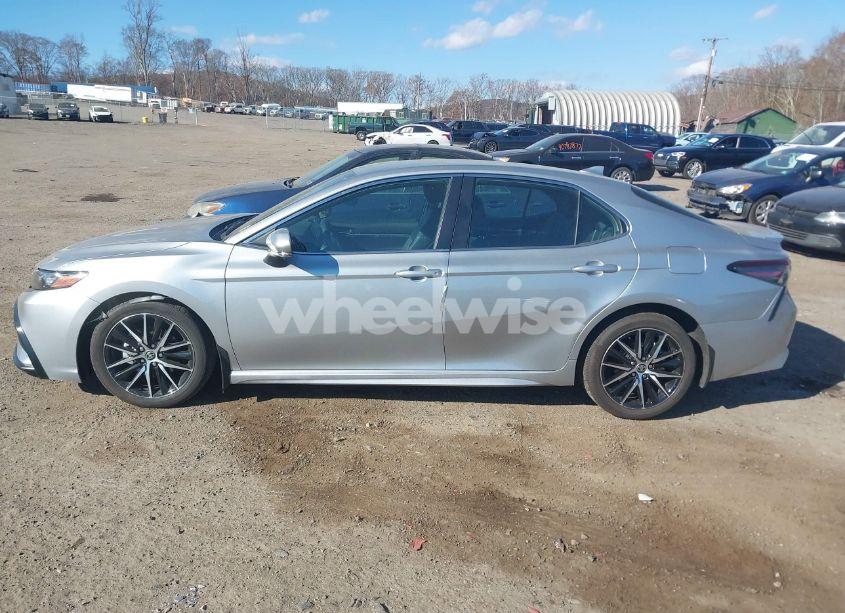 Photo 14 of 2023 Toyota Camry SE AWD (VIN 4T1T11BK4PU075538)