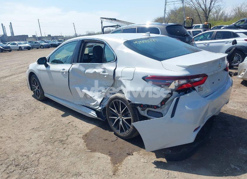 Photo 3 of 2024 Toyota Camry SE (VIN 4T1T11BK4RU125289)