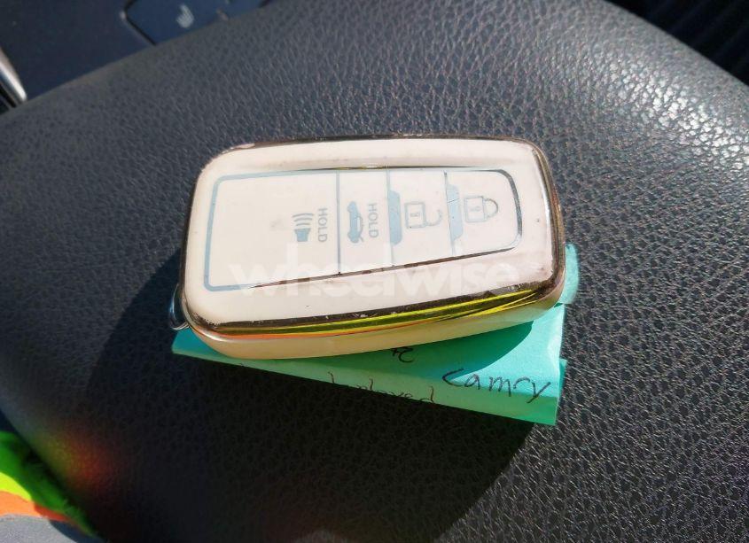 Photo 11 of 2021 Toyota Camry SE AWD (VIN 4T1T11BK6MU037014)